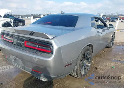 2015 Dodge Challenger R/T Plus z USA, uszkodzony, nr VIN 2C3CDZBT8FH816539